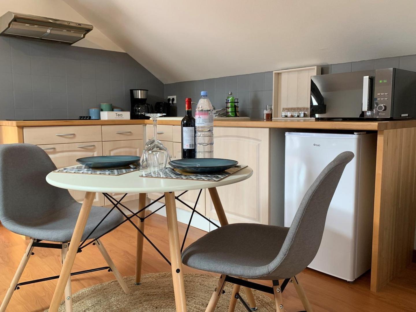 Appartement Au Style Scandinave - Pour Deux Personnes Proche De Chartres Luisant Екстериор снимка